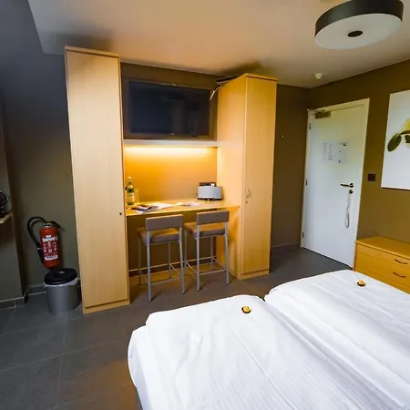 Su'ro Bed & Breakfast *